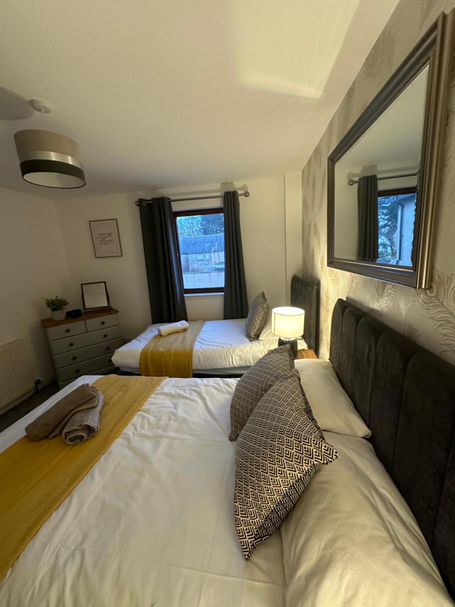 Lovely Modern 2 Bedrom Unit Close To City Center Dalneigh Exterior foto